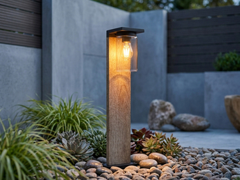 Wegeleuchte aus Aluminium Holzoptik mit E27 LED & Glasschirm, Höhe 65cm