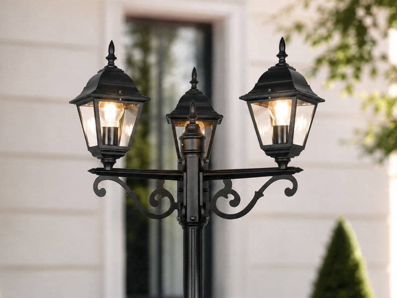 Straßenlaterne LIVENZA 3-flammig aus Aluminium Schwarz, Höhe 200cm