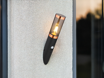 LED Außenwandleuchte in Schwarz & Kupfer mit Bewegungsmelder, Höhe 41cm