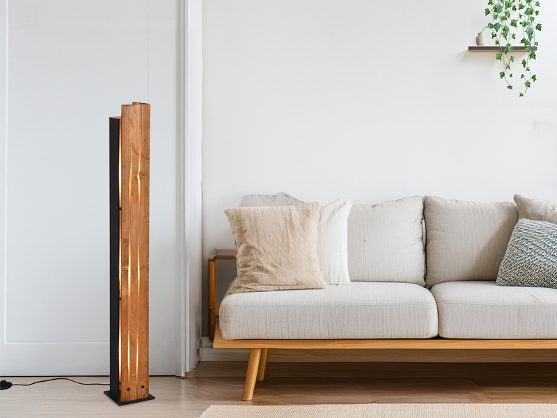 Kleine Stehlampe KARUNI mit Naturholz, Höhe 120cm