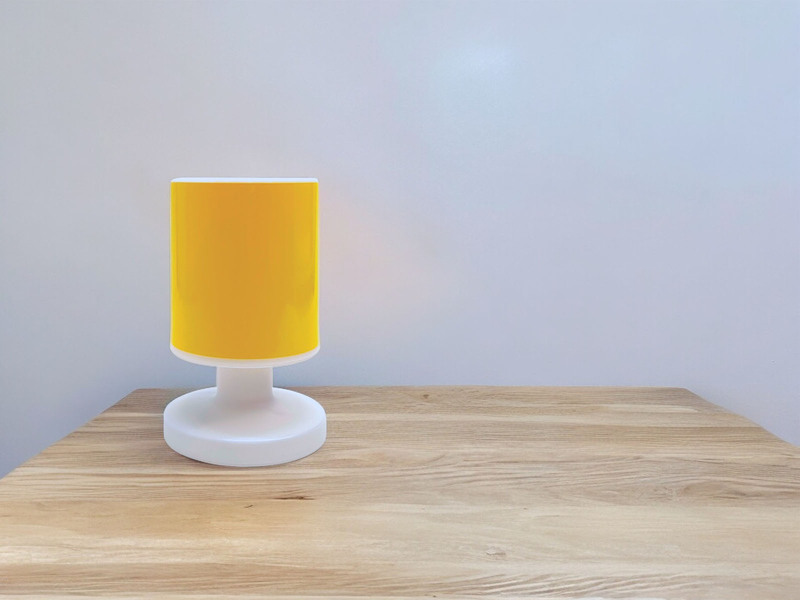LED Akku Tischleuchte mit Schirm Sonnengelb, per USB aufladbar, Höhe 20cm