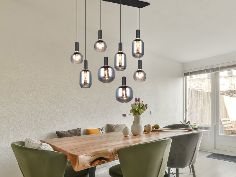 Pendelleuchte 8-flammig Glasschirme Chrom bedampft mit E27 LED, Breite 120cm