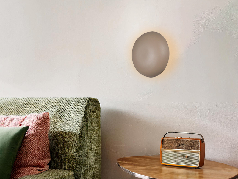 Akku Wandleuchte DAVEY aus Metall Beige per USB aufladbar, Ø 15,5cm