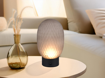 Kleine Akku Tischlampe FACETTE mit Rauchglas Lampenschirm, Höhe 20,5cm