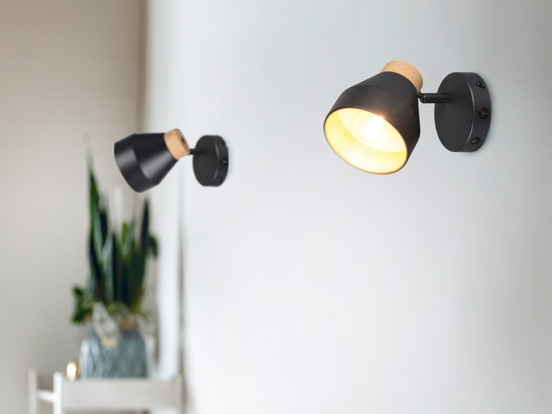 LED Wandstrahler mit Schalter, Metall Schwarz / innen Gold, Breite 11cm