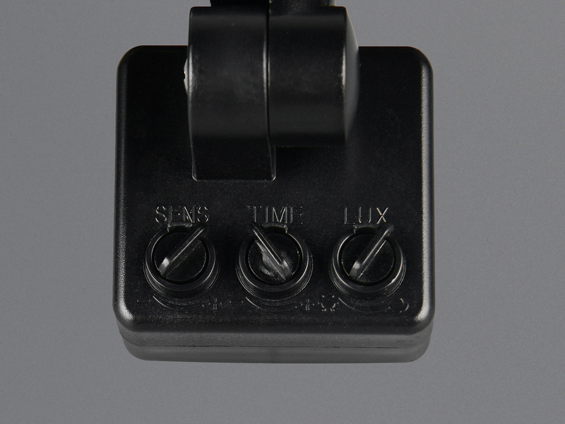 LED Flutlichtstrahler FUNCHAL 20W mit Bewegungsmelder, IP44, Breite 12cm