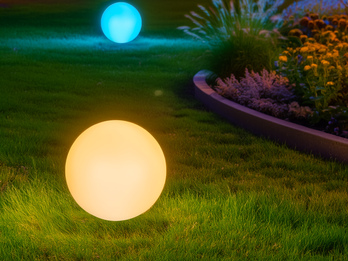 2er Set LED Solarkugeln Garten mit Erdspieß & RGB Farbwechsel über Touch, Ø 30cm
