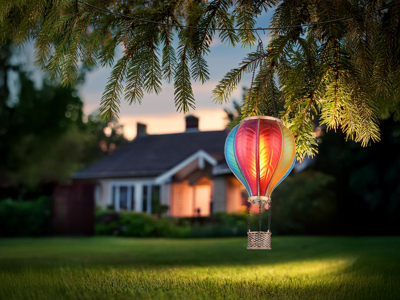 Deko Solarleuchte mit buntem Heißluftballon aus Kunststoff, Höhe 46,5cm
