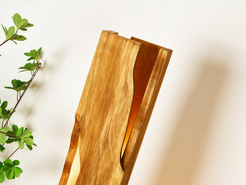 Stehlampe VENUS im Holzstamm Design aus Naturholz rusikal, Höhe 141cm