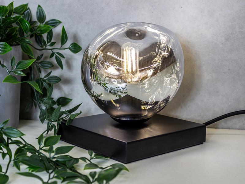 Kleine Tischleuchte CANOPUS mit ausgefallener Glaskugel, Höhe 17,5cm