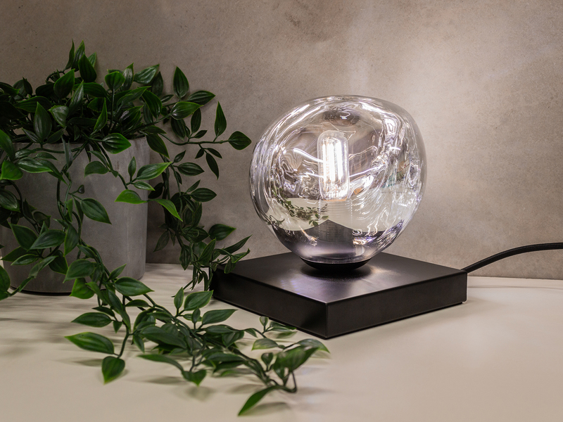 Kleine LED Tischleuchte mit ausgefallener Glaskugel, Höhe 17,5cm
