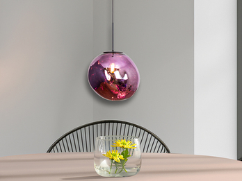 LED Pendelleuchte einflammig mit ausgefallener Glaskugel in Violett, Ø 28cm