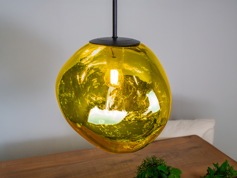 LED Pendelleuchte einflammig mit ausgefallener Glaskugel in Gelbgold, Ø 28cm
