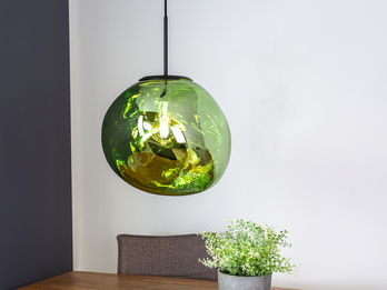 LED Pendelleuchte einflammig mit ausgefallener Glaskugel in Grün, Ø 36cm