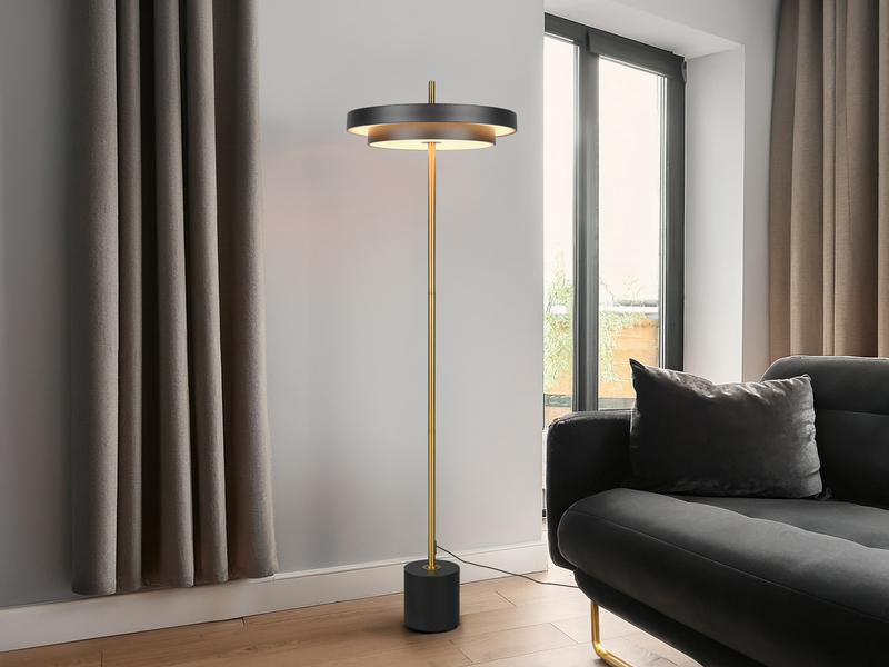 Dimmbare LED Stehlampe KEATON im modernen Design, Schwarz Gold, Höhe 138cm