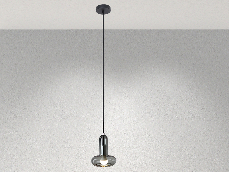 Kleine LED Pendelleuchte einflammig mit Rauchglas Schirm Ø 15cm
