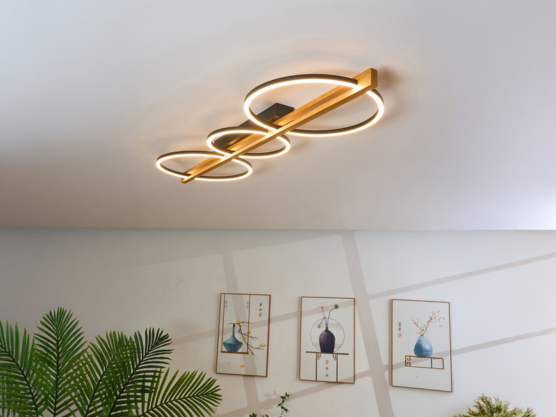 Große LED Deckenleuchte TOVAK dimmbar, Holzbalken mit Metallringen, Breite 115cm