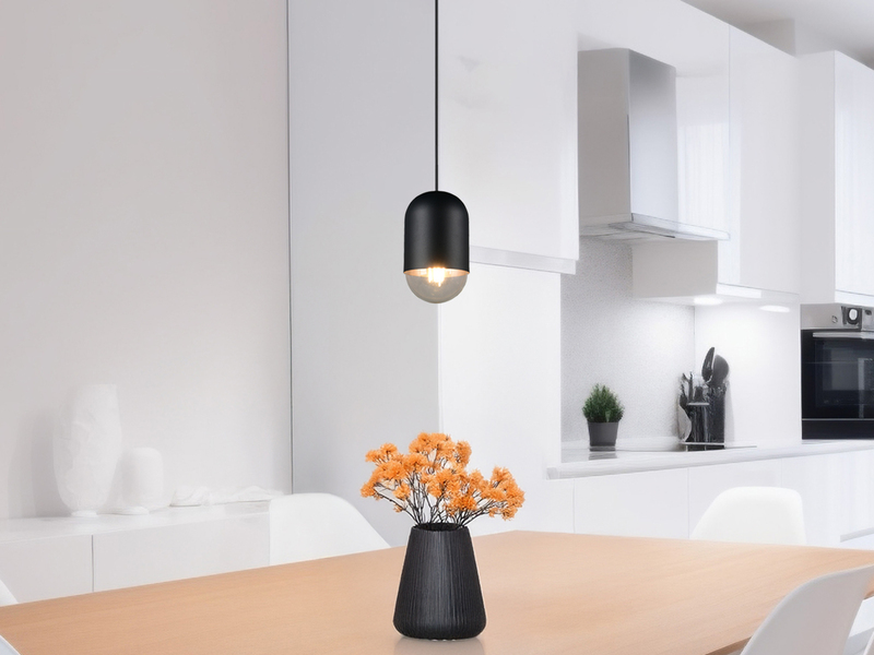 Kleine LED Pendelleuchte einflammig aus Metall in Schwarz, Ø 10cm
