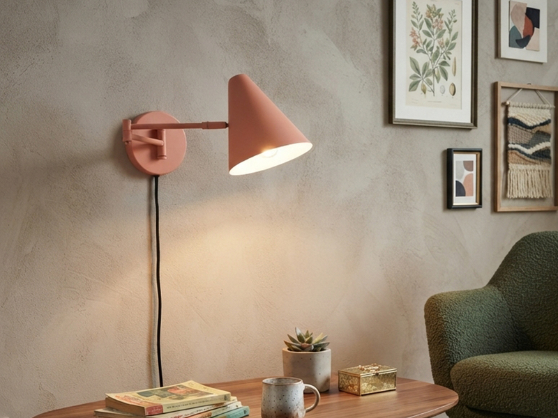 LED Wandleuchte mit Stecker, Schalter und Schwenkarm, Apricot, Höhe 16cm
