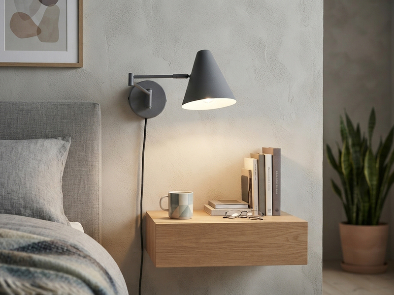 LED Wandleuchte mit Stecker, Schalter und Schwenkarm, Anthrazit, Höhe 16cm