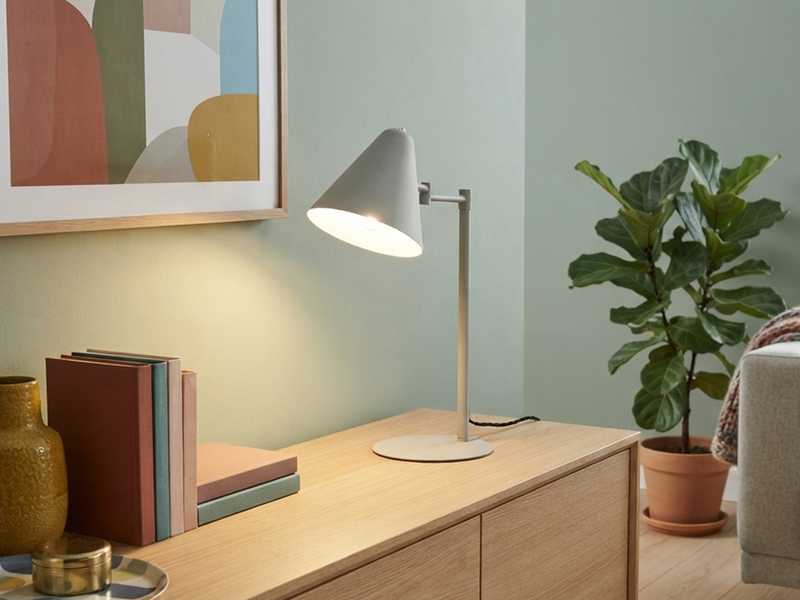 Retro LED Schreibtischleuchte mit Schwenkarm aus Metall Hellgrau, Höhe 50,5cm