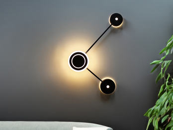 Große LED Wandleuchte SOLAR Aluminium in Schwarz, Höhe 44cm