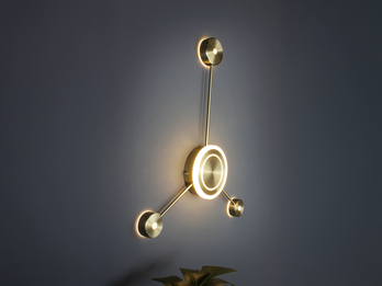 Große LED Wandleuchte SOLAR Aluminium in Gold, Höhe 53cm