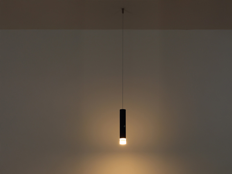 Akku Pendelleuchte PELO Schwarz, dimmbar, abnehmbarer Leuchtenkopf Ø 3,8cm