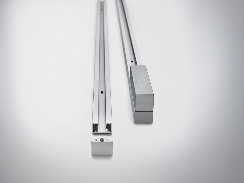 Lichtschienensystem mit 3x Stoff Pendel Weiß & Einspeisung 4-adrig Länge 202,5cm