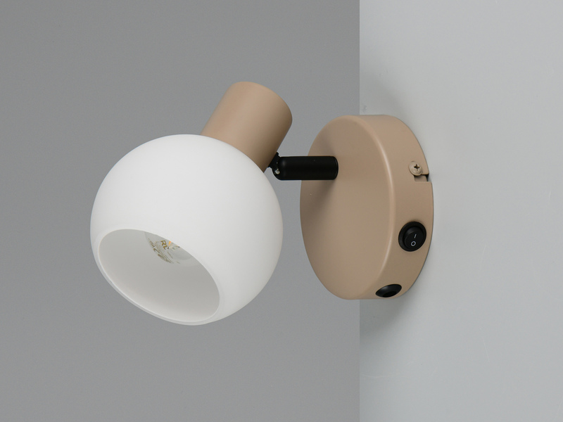 Wandstrahler BOBA mit Schalter aus Metall in Beige und Glasschirm, Höhe 13,5cm