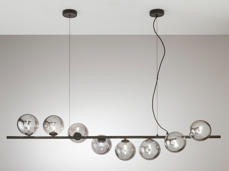 Große Pendelleuchte HONEY 8-flammig Schwarz-Glaskugeln Rauchglas, Breite 145cm