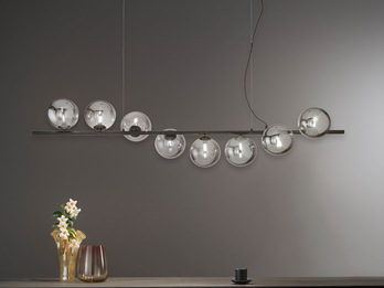 Große Pendelleuchte HONEY 8-flammig Schwarz-Glaskugeln Rauchglas, Breite 145cm