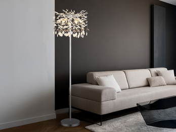 Ausgefallene Stehlampe QUEENA Silber mit Glas Kristall 2-farbig, Höhe 155cm