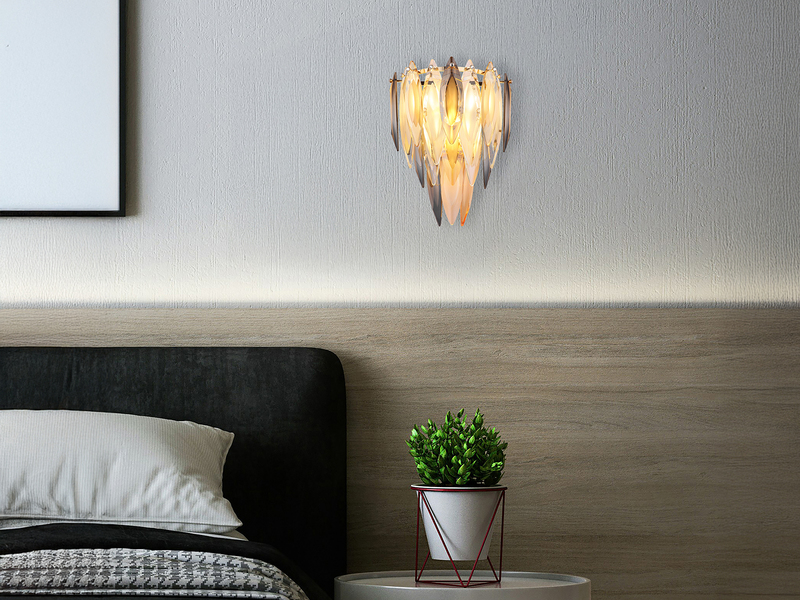 Ausgefallene LED Wandleuchte mit 3-farbigem K9 Kristall, Höhe 34cm