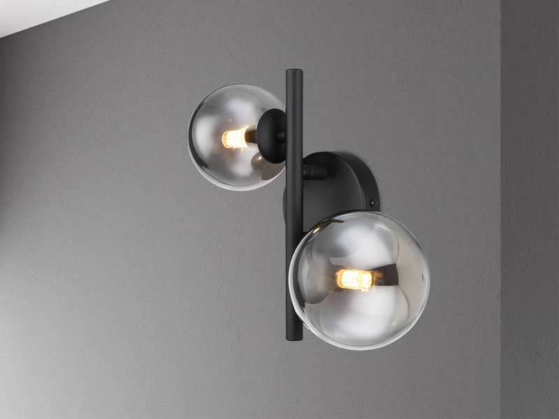 Wandleuchte RIHA Schwarz 2-flammig mit Glaskugeln Rauchglas, Höhe 24cm