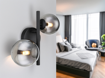 Wandleuchte RIHA Schwarz 2-flammig mit Glaskugeln Rauchglas, Höhe 24cm