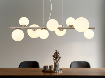 Pendelleuchte RIHA Silber 9-flammig mit Glaskugeln Opalglas Weiß, Breite 87cm