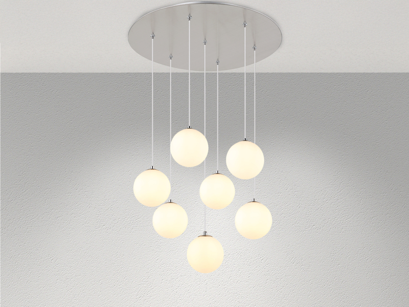 Große Cluster Pendelleuchte RIHA in Silber mit Glaskugeln aus Opalglas, Ø 55cm