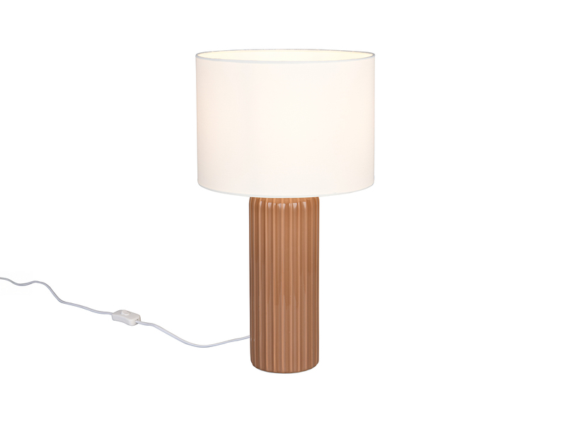 Große Tischlampe in Braun mit Stoffschirm und gerilltem Keramikfuß, Freistelleransicht