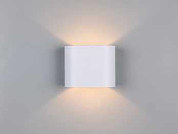 Weiße Wandleuchte mit Up & Down Lichteffekt