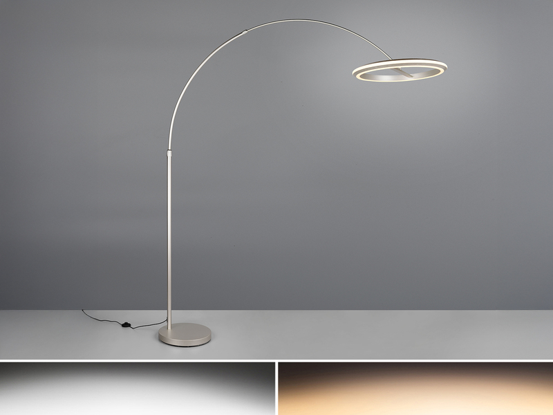 Große LED-Bogenstehleuchte in Silber mit ringförmigem Leuchtenkopf mit einstellbaren Lichtfarben in Neutralweiß und Warmweiß