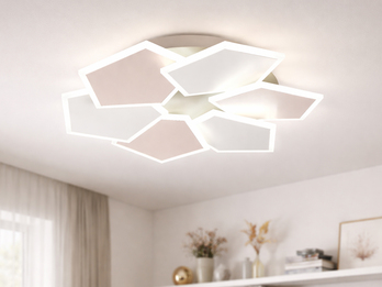 LED-Deckenleuchte in Grau Beige mit geometrischen Leuchtflächen im Wohnzimmer