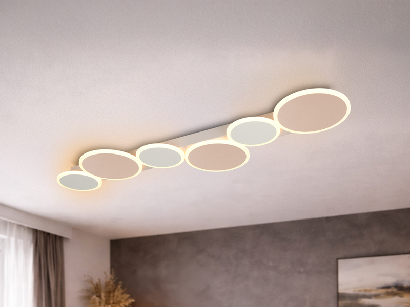 Längliche grau beige LED-Deckenleuchte mit unterschiedlich großen runden Lichtflächen - im Wohnraum