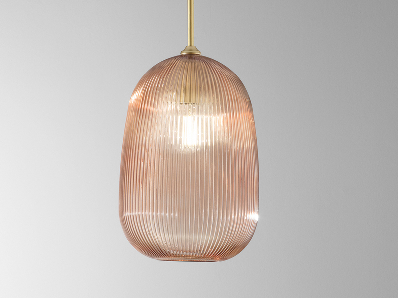 Kleine LED Pendelleuchte einflammig mit Glasschirm Bernstein Ø 21cm