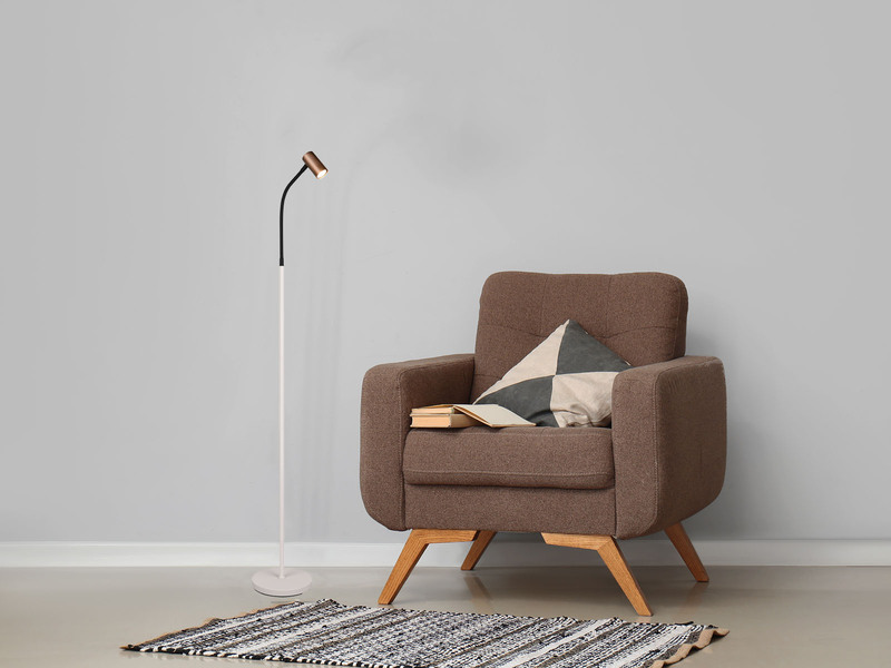 Schmale LED Stehlampe Coffee / Grau dimmbar, Spot flexibel, Höhe 133,5cm