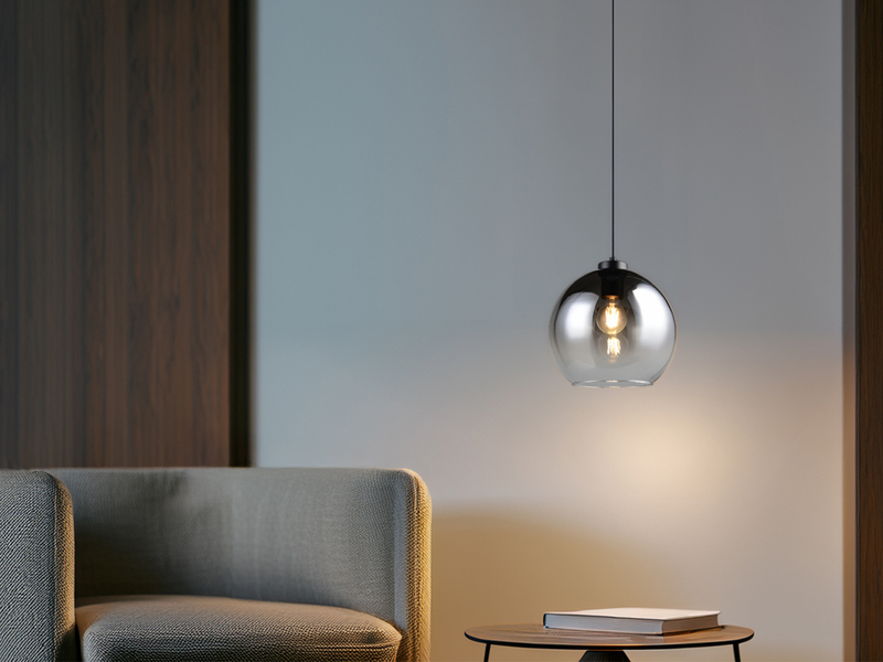 LED Pendelleuchte 1-flammig höhenverstellbar mit Rauchglas Kugel, Ø 25cm