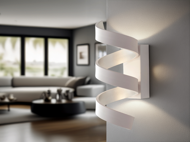 Ausgefallene LED Wandleuchte HELIX Weiß / Silber, Höhe 26cm
