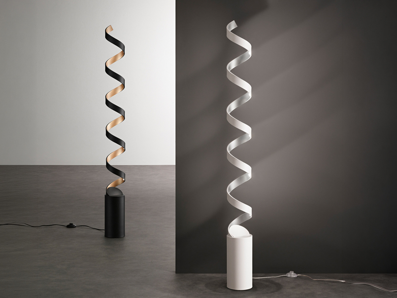 Ausgefallene LED Stehlampe HELIX Weiß / Silber, Höhe 152cm