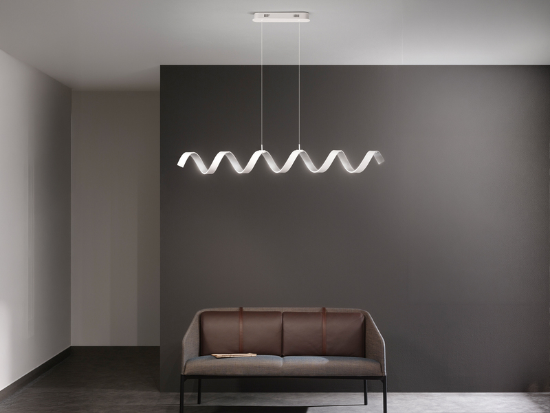 Ausgefallene LED Pendelleuchte HELIX Weiß / Silber, Breite 125cm