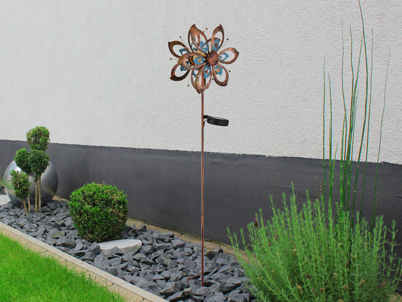 Solar Gartenstecker Windrad mit Erdspieß in Kupfer patiniert & Blau, Höhe 92cm